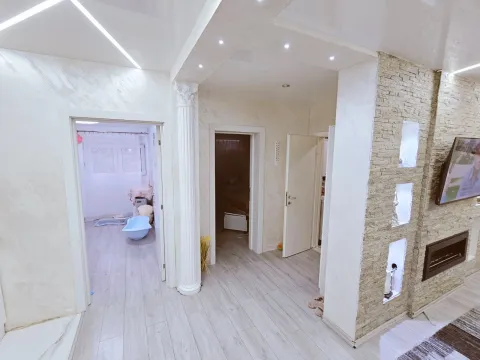 Sale, house, 61m², Zemun Sve Podlokacije, Beograd - image 8