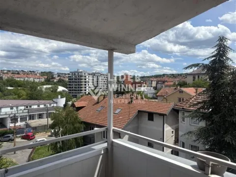 Stan in Čukarica