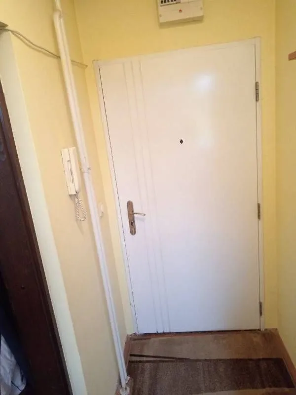 Prodaja, trosoban stan, 61m², Centar Sve Podlokacije, Beograd
