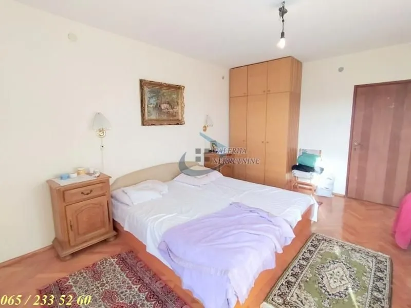 Sale, house, 240m², Grocka, Beograd