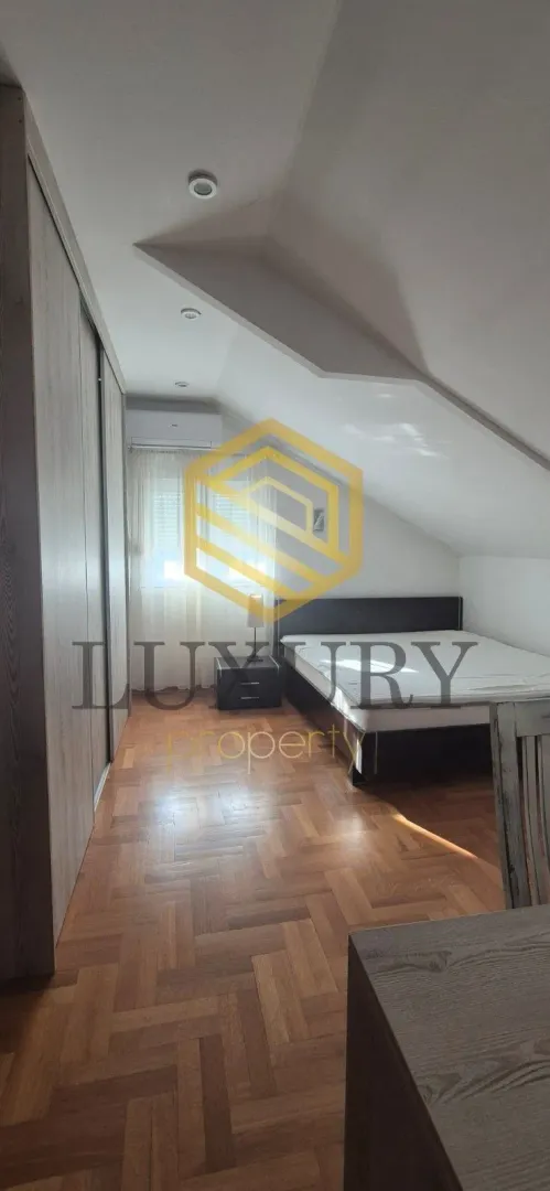 Rent, three bedroom apartment, 120m², Zagorič, Podgorica