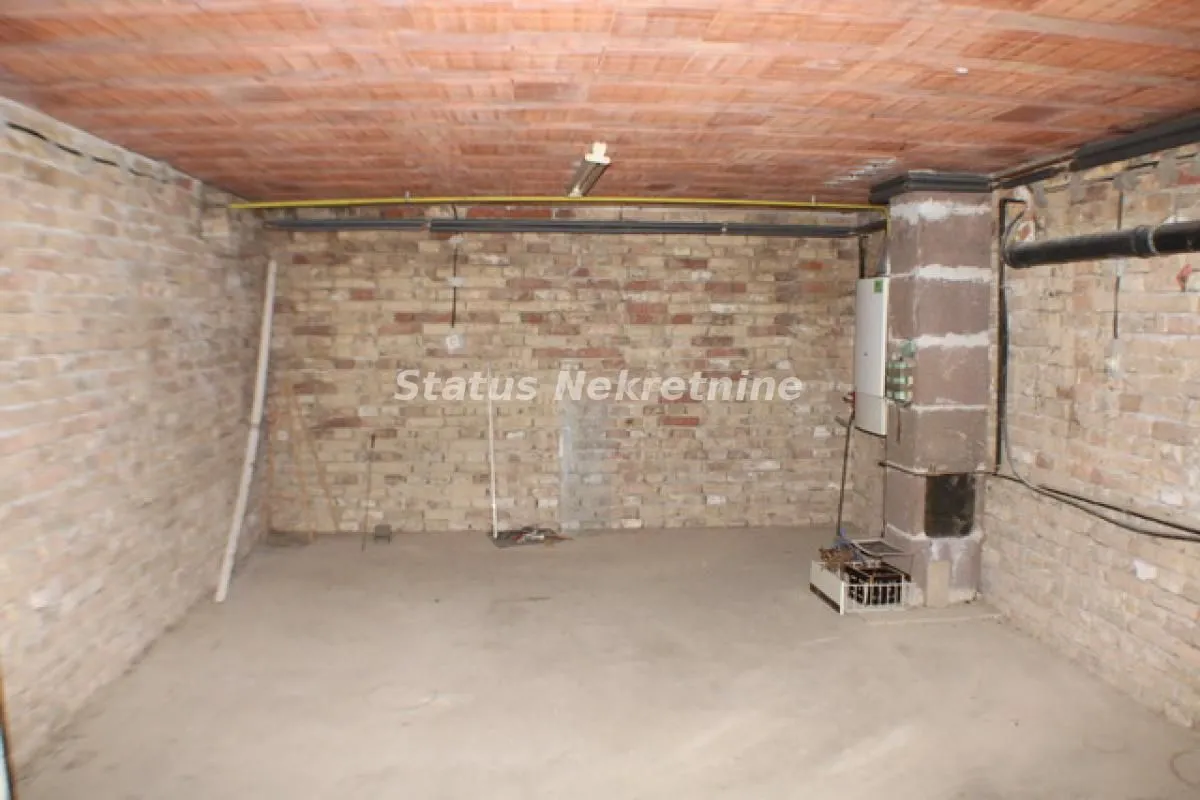 Prodaja, kuća, 225m², Veternik, Novi Sad Sve Podlokacije