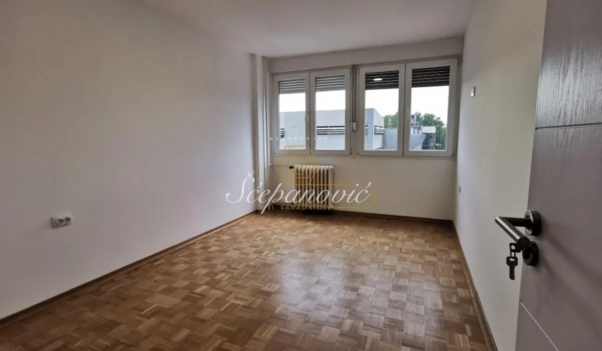 Prodaja, trosoban stan, 70m², Liman 3, Novi Sad Sve Podlokacije