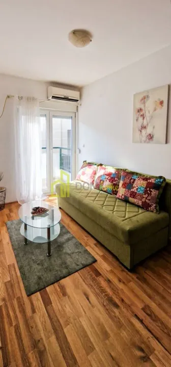 Sale, one bedroom apartment, 40m², Stari Aerodrom, Podgorica