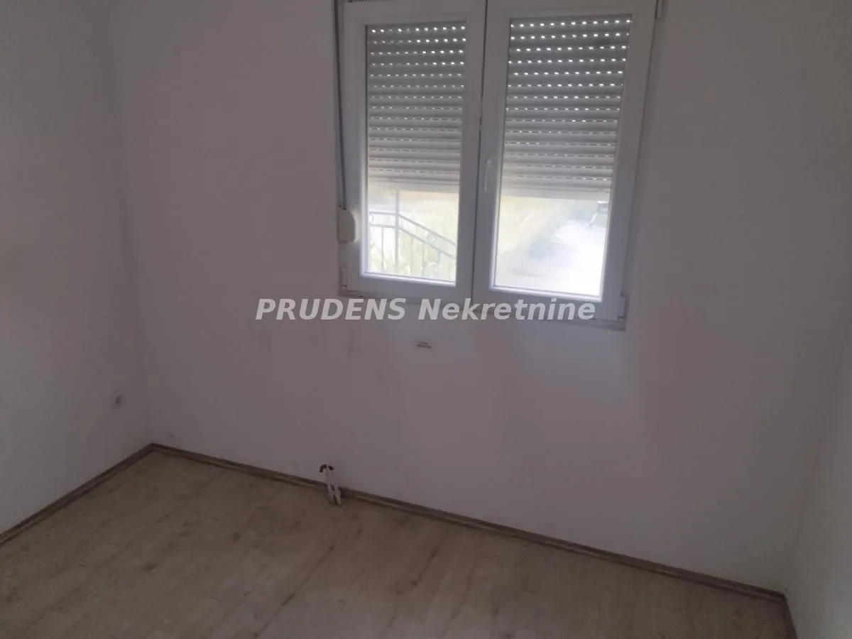Prodaja, dvosoban stan, 54m², Ledine, Beograd