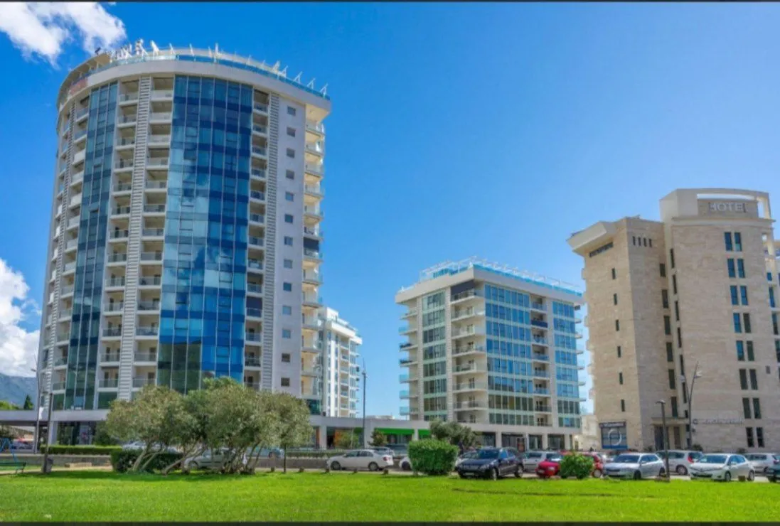 Sale, three bedroom apartment, 181m², Tre Canne, Budva
