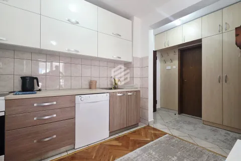 Rent, one bedroom apartment, 35m², Stari Aerodrom, Podgorica - image 7