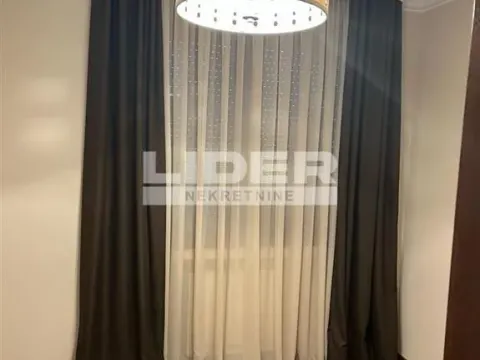 Izdavanje, trosoban stan, 75m², Čubura, Beograd - image 4