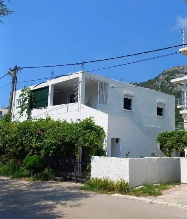Sale, house, 120m², Sutomore, Bar