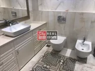 Izdavanje, stan, 215m², Senjak, Beograd - image 13