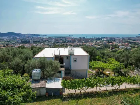 Prodaja, kuća, 154m², Bar, Crna Gora - image 8