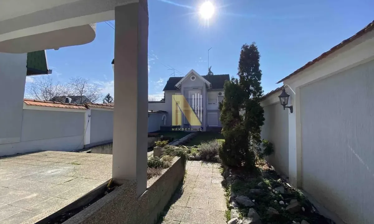 Sale, house, 324m², Telep, Novi Sad Sve Podlokacije