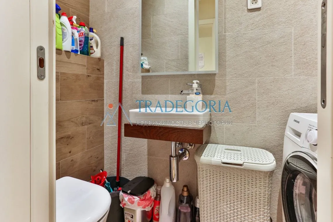 Prodaja, dvosoban stan, 72m², Budva, Crna Gora