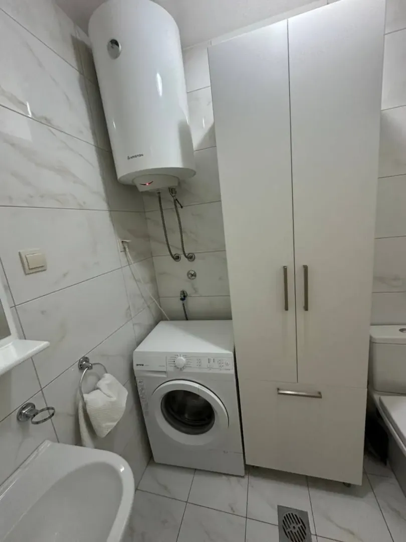 Prodaja, trosoban stan, 91m², Bečići, Budva