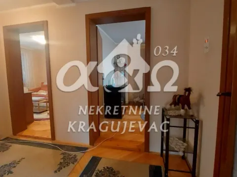 Sale, house, 200m², Denino brdo, Kragujevac - image 8