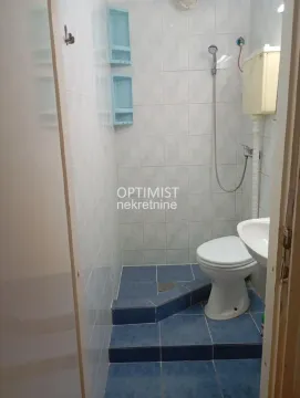 Prodaja, trosoban stan, 75m², Borča 1, Borča Sve Podlokacije - image 11