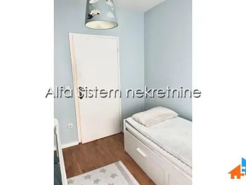 Izdavanje, četvorosoban stan, 105m², Vračar Hram, Vračar Sve Podlokacije - image 8