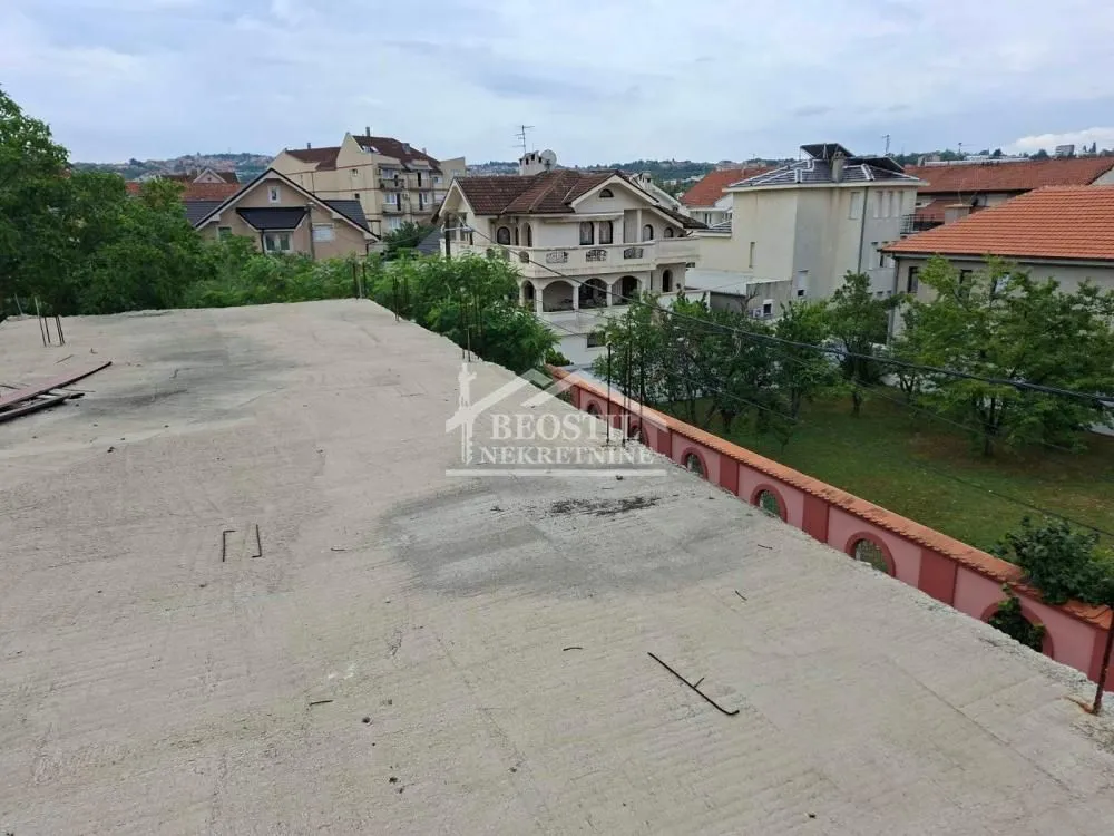 Prodaja, kuća, 218m², Vojvode Vlahovica, Beograd