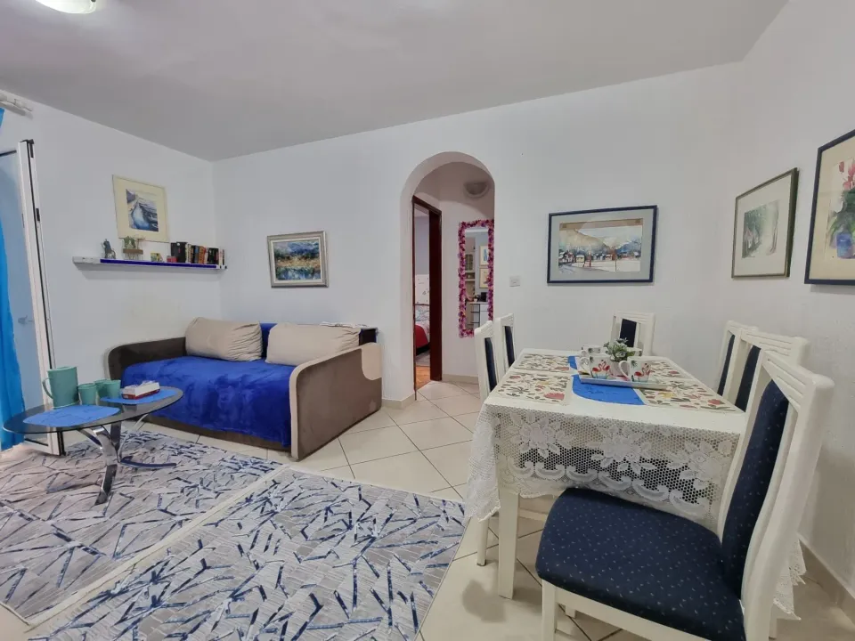 Rent, two bedroom apartment, 52m², Budva, Crna Gora