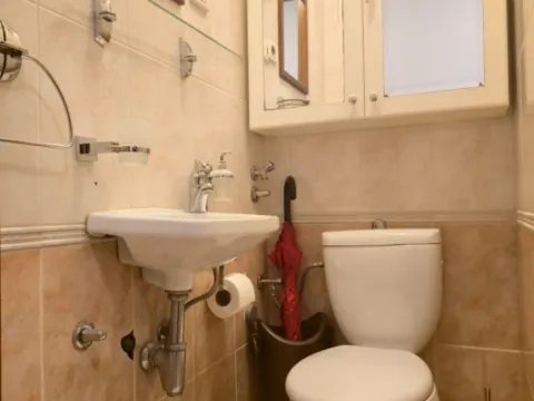 Sale, three bedroom apartment, 130m², Stari Aerodrom, Podgorica - image 3