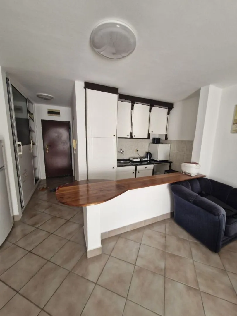 Prodaja, jednosoban stan, 45m², Sveti Stefan, Budva