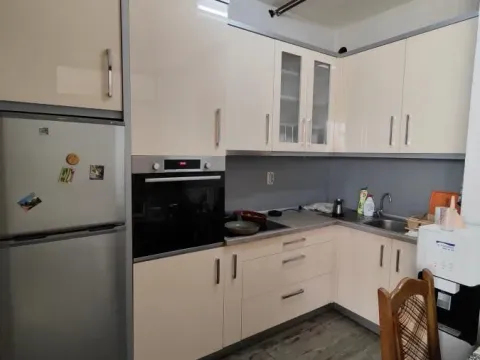 Prodaja, kuća, 203m², Jagodina, Srbija - image 5