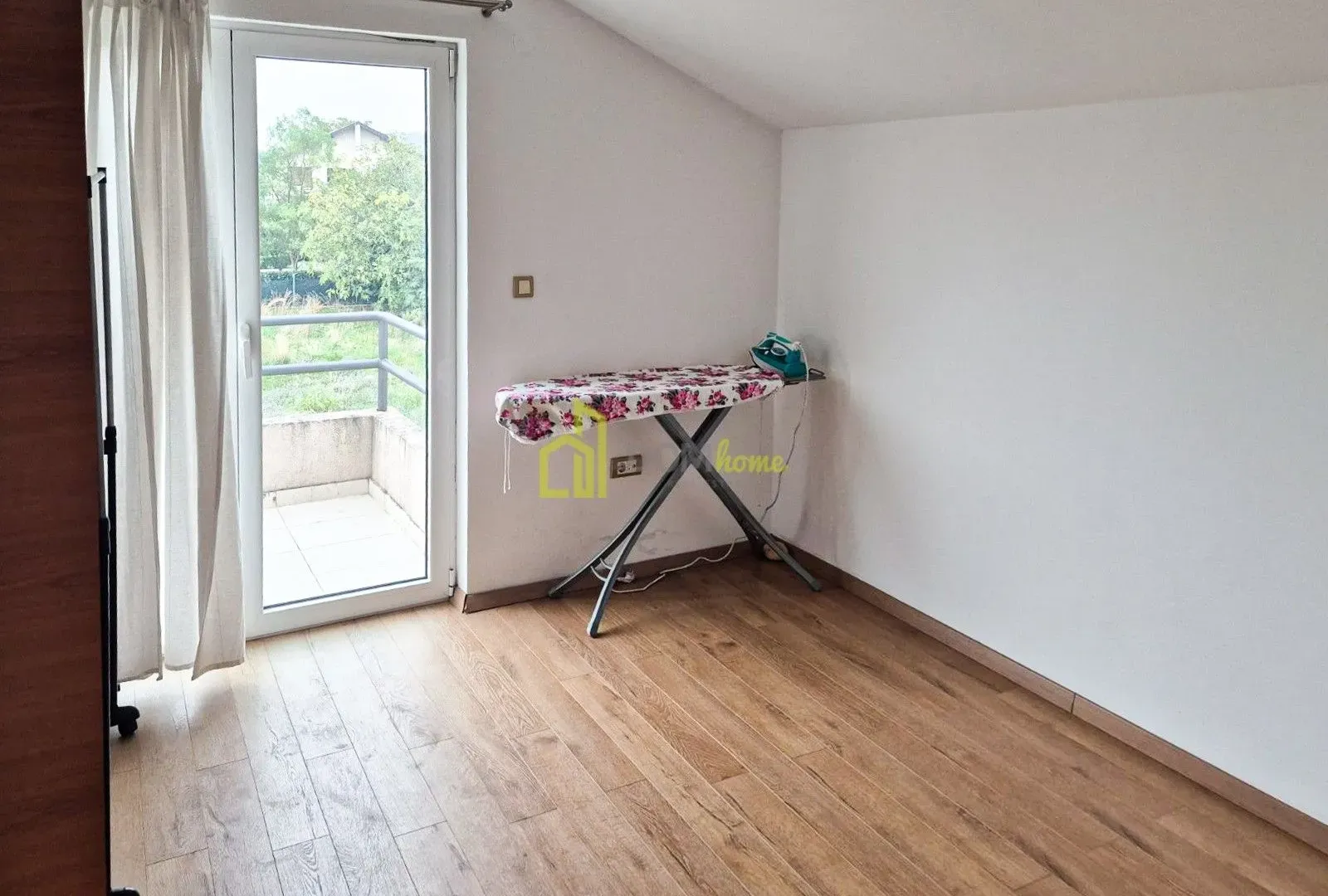 Rent, house, 160m², Donja Gorica, Podgorica