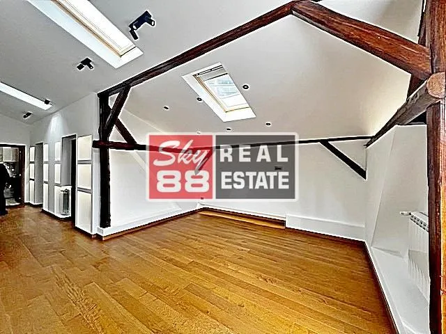 Prodaja, trosoban stan, 66m², Vračar Hram, Vračar Sve Podlokacije