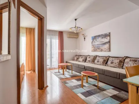 Izdavanje, dvosoban stan, 45m², Budva, Crna Gora - image 4