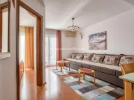 Izdavanje, dvosoban stan, 45m², Budva, Crna Gora - image 4
