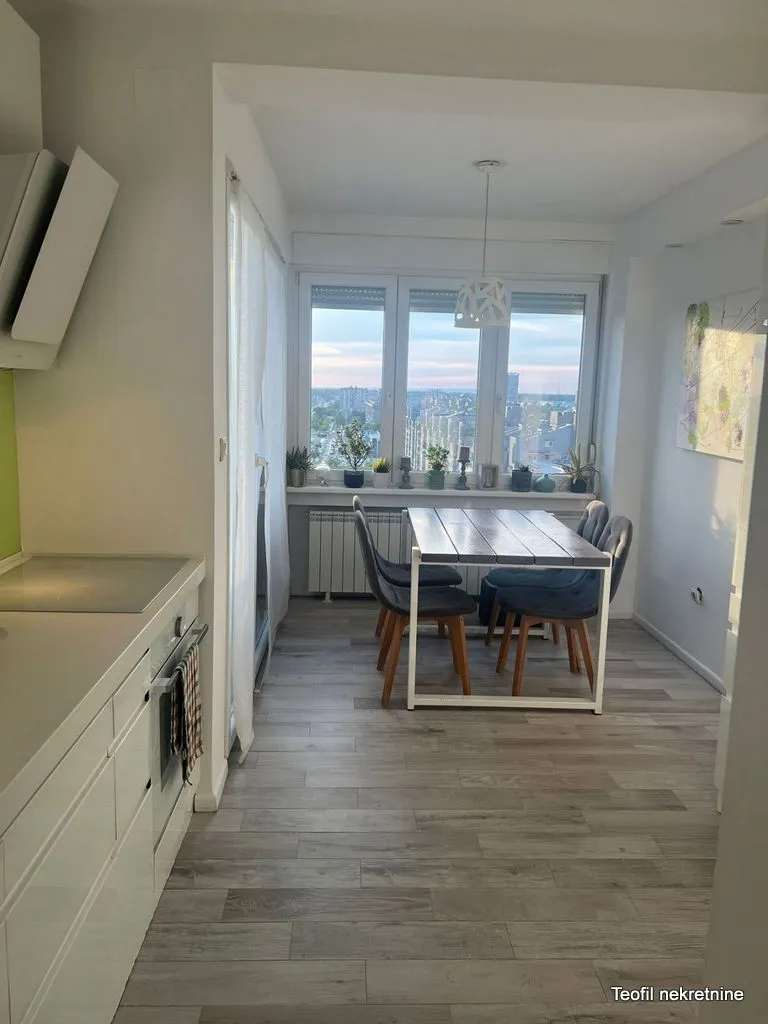 Sale, three bedroom apartment, 68m², Novi Beograd Blok 23, Novi Beograd Sve Podlokacije