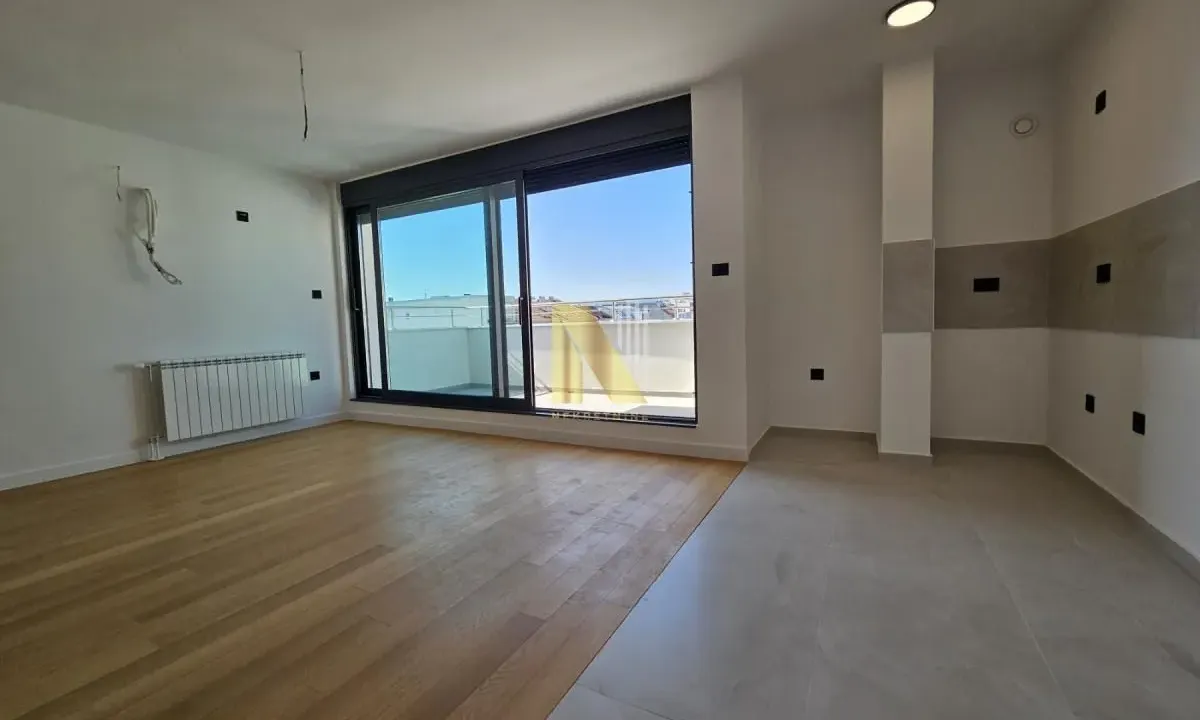 Sale, four bedroom apartment, 165m², Centar, Novi Sad