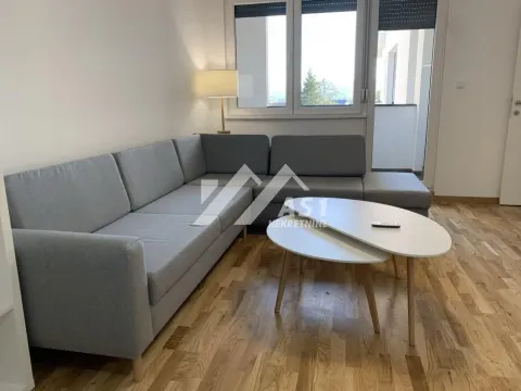 Izdavanje, dvosoban stan, 46m², Adamovićevo Naselje, Novi Sad Sve Podlokacije - image 2