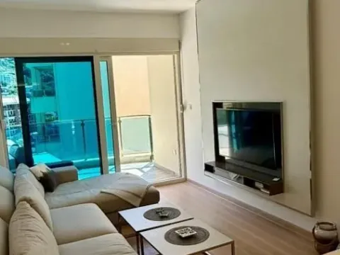 Sale, two bedroom apartment, 58m², Bečići, Budva - image 2