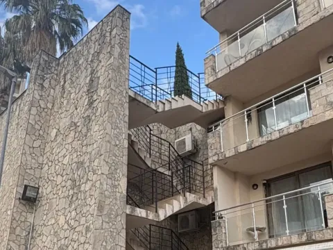 Sale, two bedroom apartment, 66m², Pržno, Budva - image 4