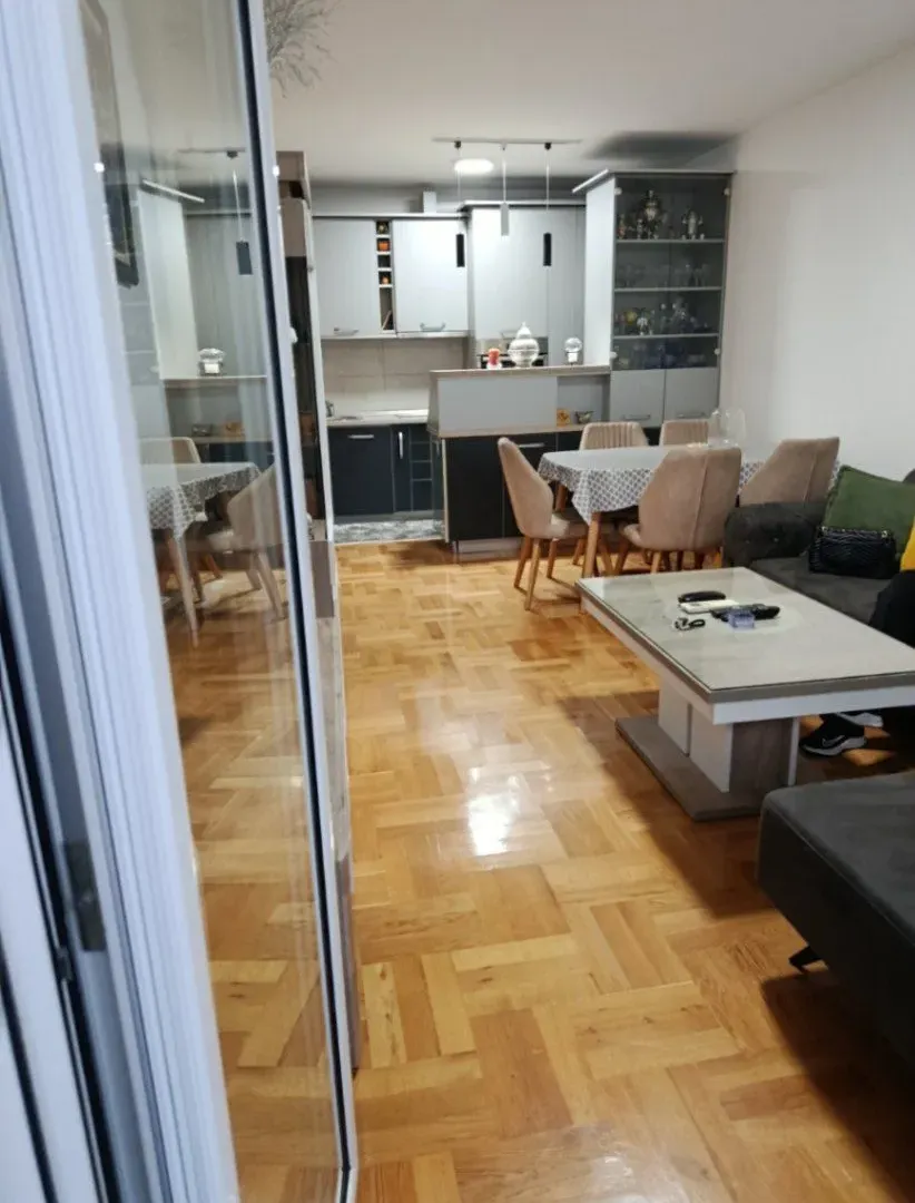 Rent, one bedroom apartment, 48m², Stari Aerodrom, Podgorica
