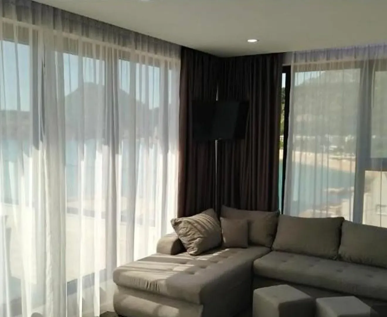 Sale, office space, 800m², Sutomore, Bar