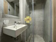 Izdavanje, dvosoban stan, 73m², Master Kvart, Podgorica - image 14