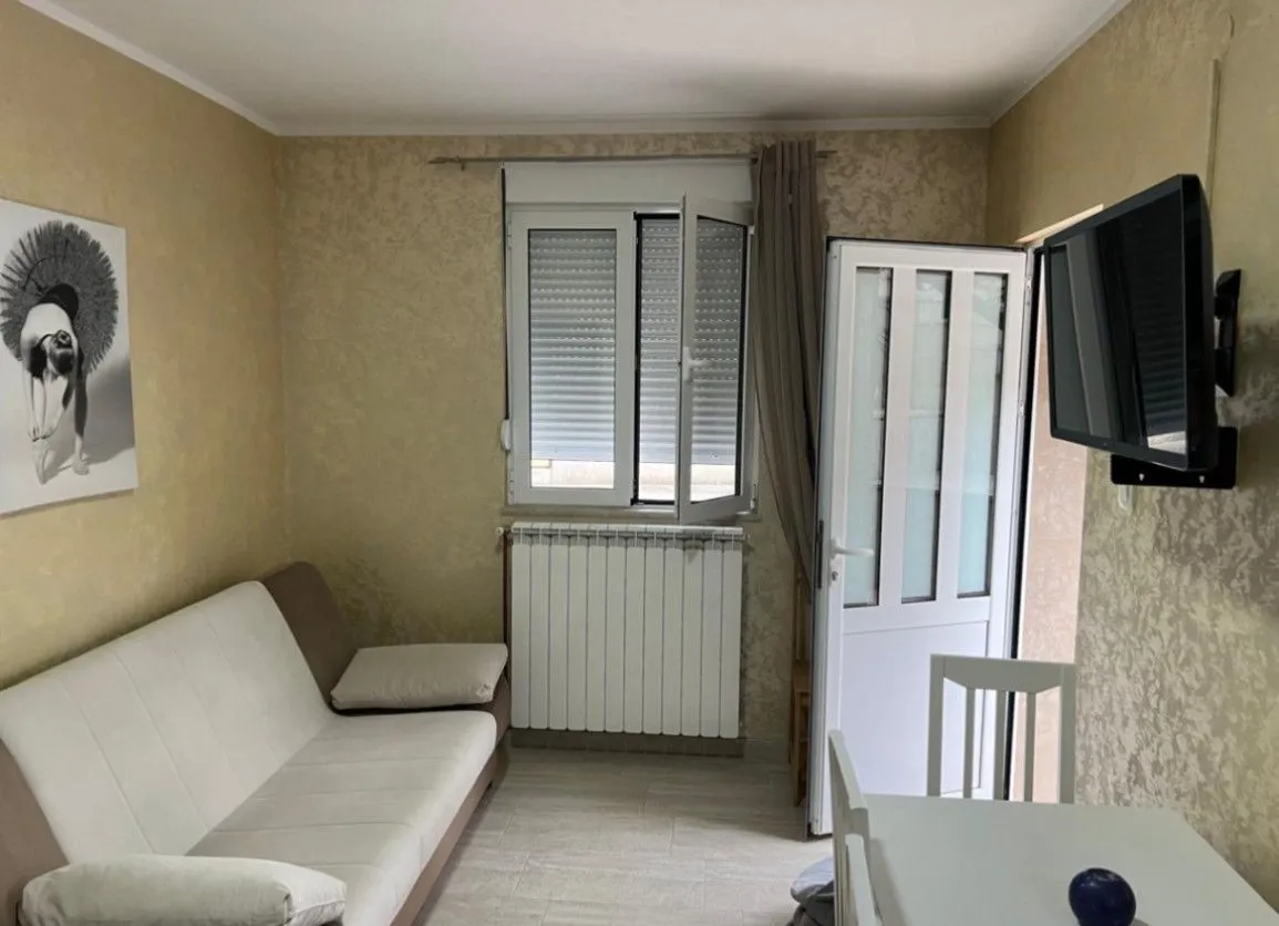 Izdavanje, stan, 40m², Igalo, Herceg Novi