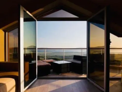 Izdavanje, dvosoban stan, 130m², Gradiošnica, Tivat - image 7