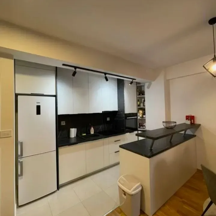 Izdavanje, dvosoban stan, 75m², Zabjelo, Podgorica