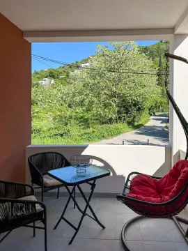 Rent, two bedroom apartment, 65m², Seljanovo, Tivat - image 5