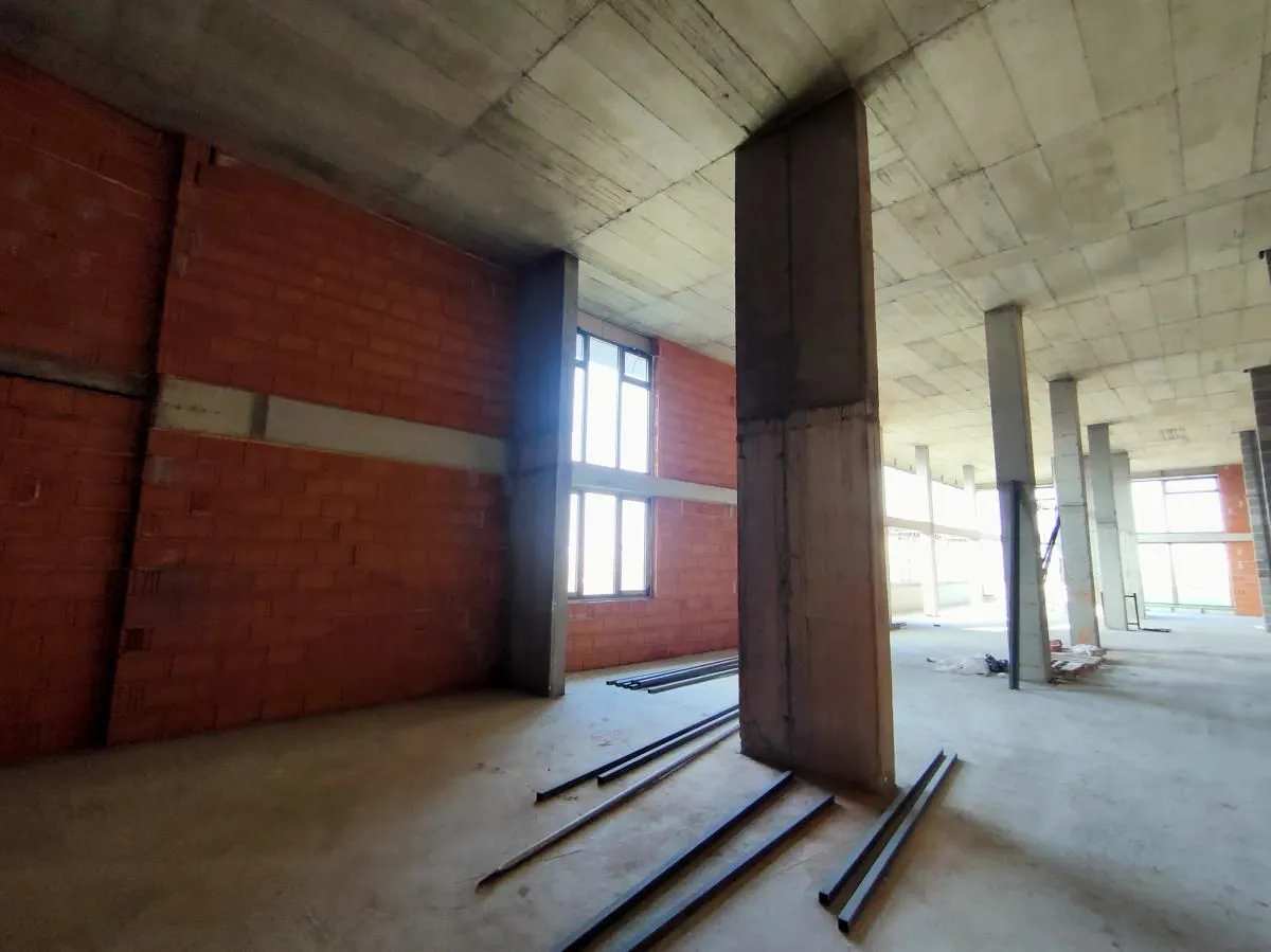Sale, office space, 434m², Salajka, Novi Sad Sve Podlokacije