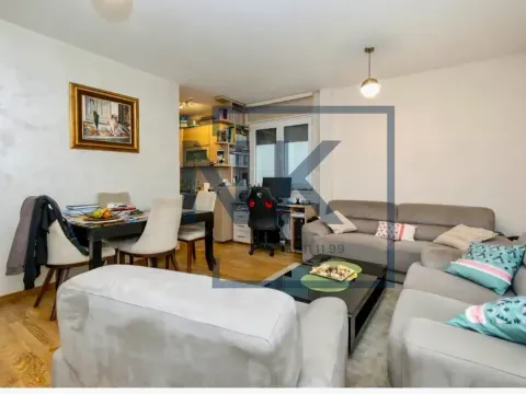 Prodaja, jednosoban stan, 48m², Blok 9, Podgorica - image 2