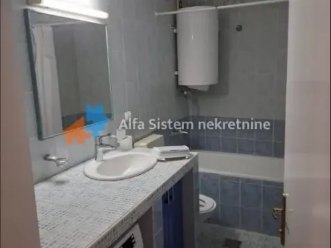 Izdavanje, trosoban stan, 67m², Kalenić Pijaca, Vračar Sve Podlokacije - image 9
