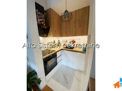 Rent, two bedroom apartment, 41m², Savski Venac, Beograd - image 7