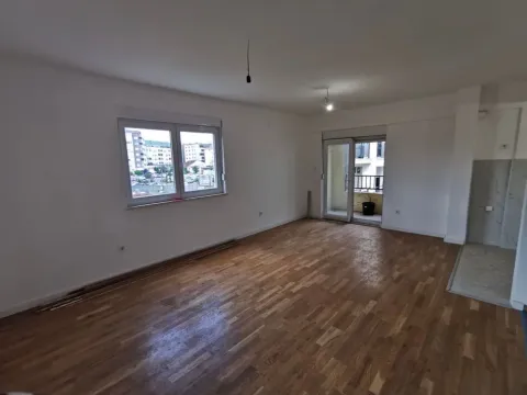 Prodaja, dvosoban stan, 68m², Ljubović, Podgorica - image 7