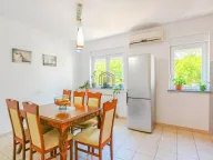 Izdavanje, dvosoban stan, 110m², Seoce, Budva - image 8