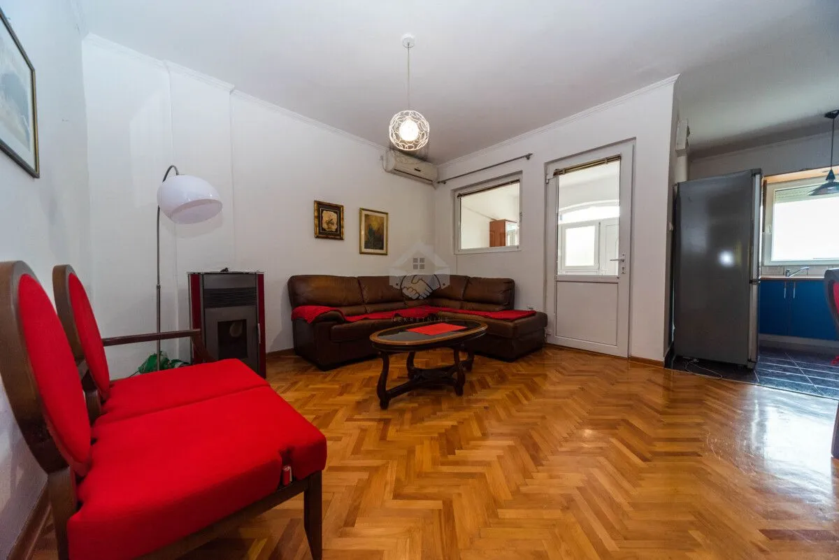 Izdavanje, dvosoban stan, 65m², Zabjelo, Podgorica