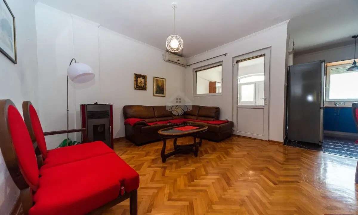 Izdavanje, dvosoban stan, 65m², Zabjelo, Podgorica